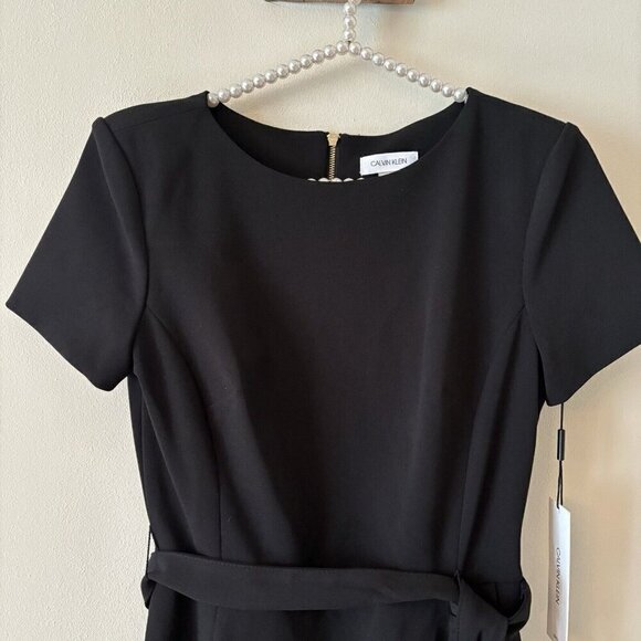 NWT Calvin Klein Womens Size 4 Tie Waist Ruffle Faux Wrap Dress Black - Picture 2 of 6